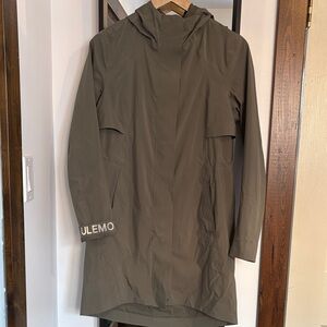 lululemon rain rebel Olive Green Women's rain Jacket